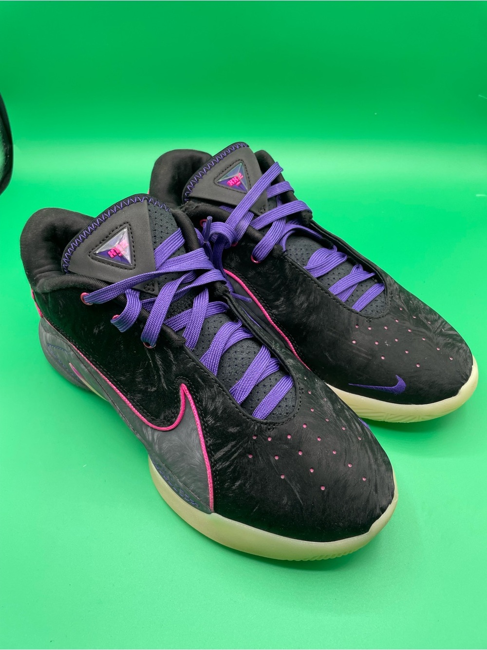 Nike LeBron 22‎ Blacklight
